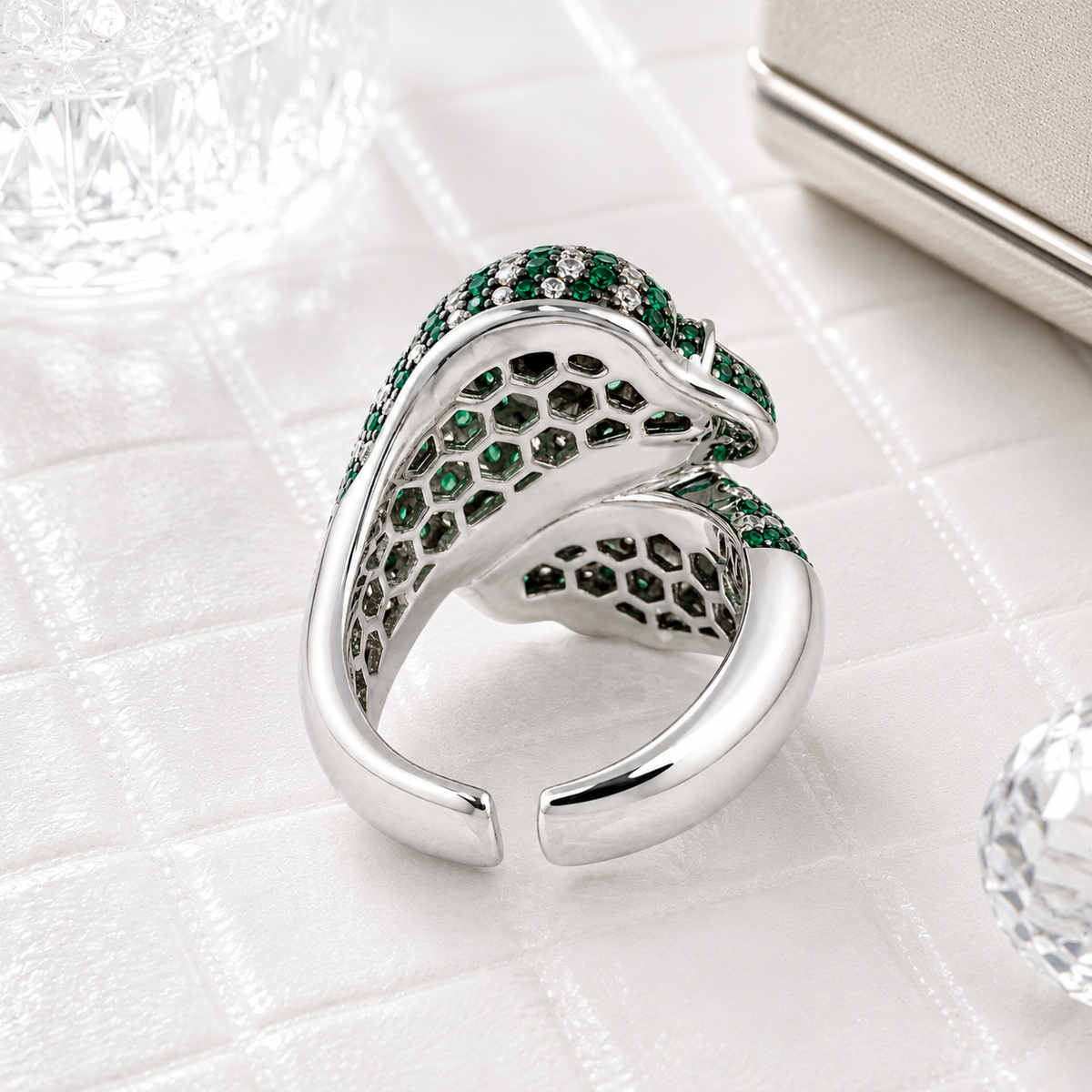 green_eagle_parrot_face_wrapped_wing_black_eye_bird_cz_diamond_ring_jewelry_925_sterling_silver_IGNITE_GEMS_DRG4_b2